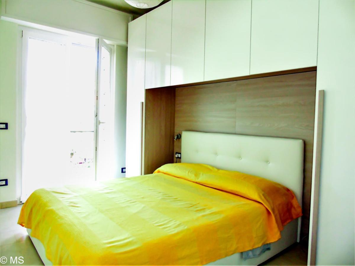 Pietra Home, Posto Auto, Ac ,Wifi, 150Mt Dal Mare Пьетра-Лигуре Экстерьер фото