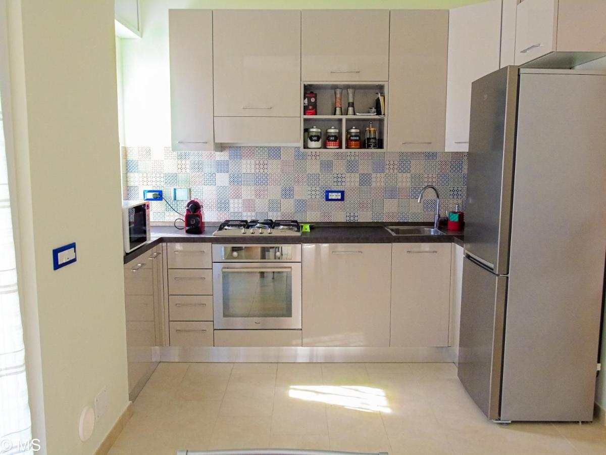 Pietra Home, Posto Auto, Ac ,Wifi, 150Mt Dal Mare Пьетра-Лигуре Экстерьер фото